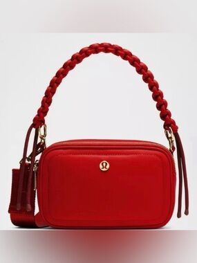 Lululemon Crossbody Bag with Top Handle 2L- Dark Red/ Gold